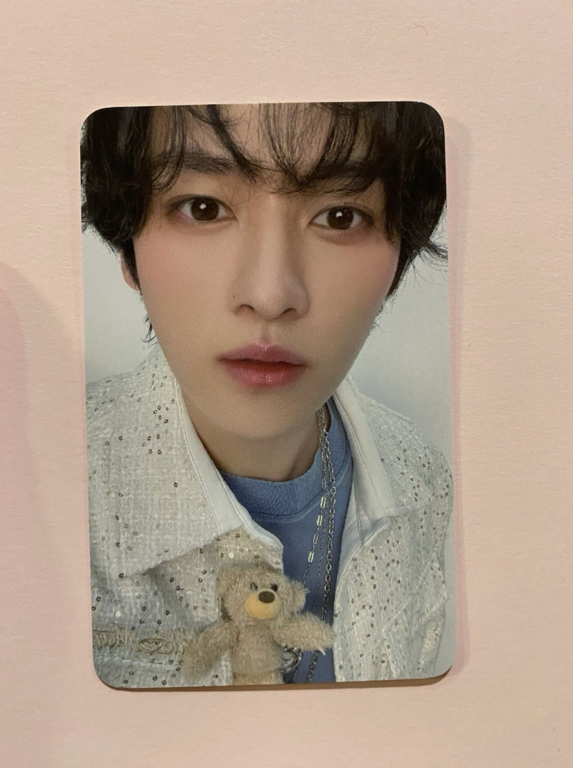 Stray Kids Official 5’CLOCK Leebit SKZOO Teddy Bear + Passport + Lee Know POB