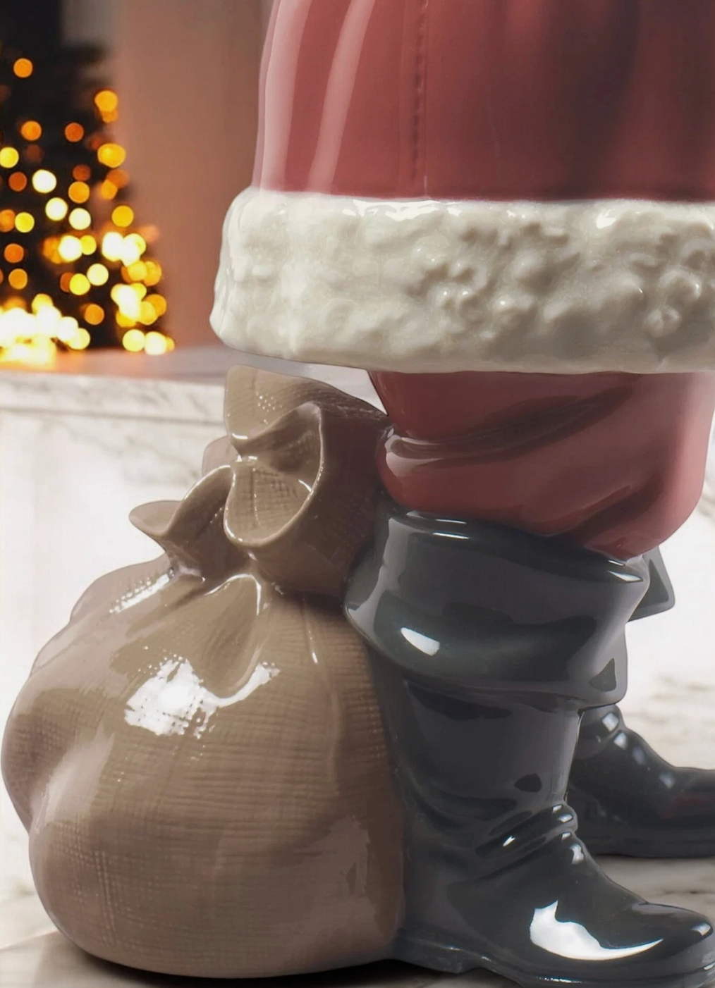 Lladro Christmas Set – Santa & Christmas Tree Figurines